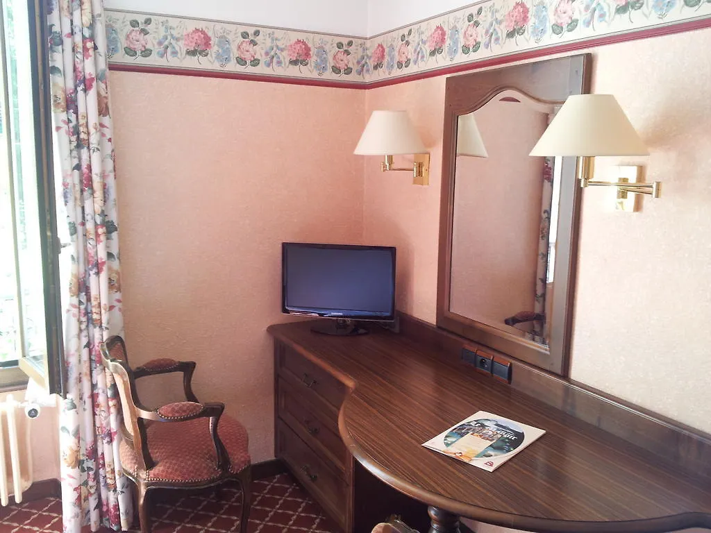 Aux Meubles Du Manoir Aparthotel Aix-les-Bains