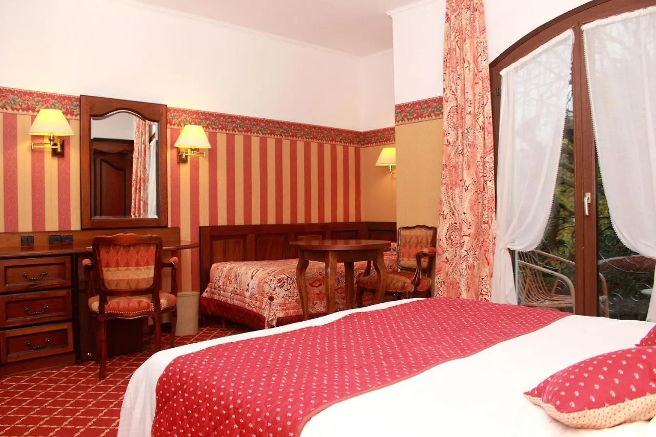 Aparthotel Aux Meubles Du Manoir Aix-les-Bains 3*,